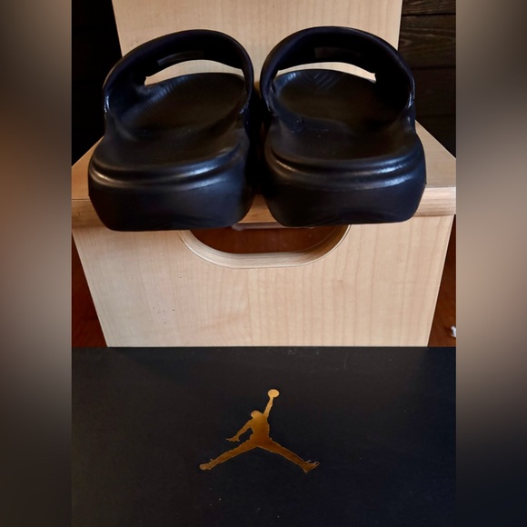 Jordan Black and White Logo Slides - Picture 3 of 5